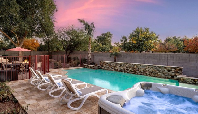 The Atlas at Westgate - Pool / Cinema / Hot Tub