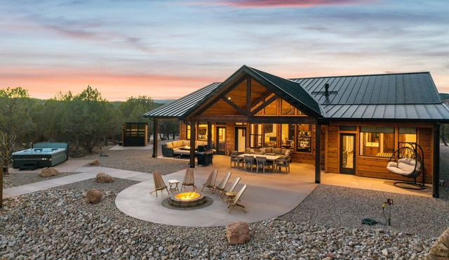 The Vue: Perfect Base for Zion & Bryce Adventures