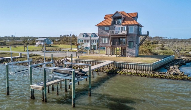 Water Wonderland - Panoramic Water Views, Dockage Available, Core Sound