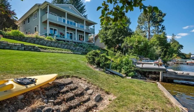Waterfront w/dock! Family & Dog Friendly, AC