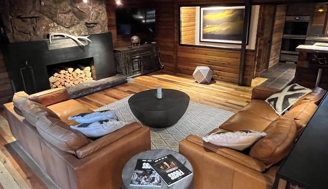 Wilson Modern Contemporary Cabin