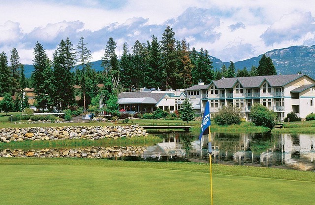 Beautiful 2 bedroom unit at resort, sleeps 6