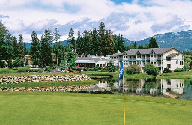 Beautiful 2 bedroom unit at resort, sleeps 8