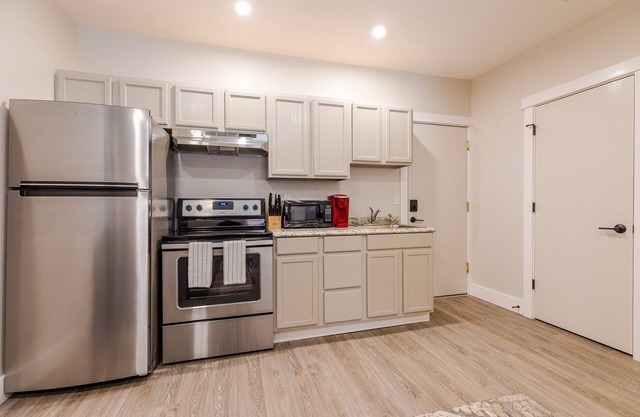 Updated One Bedroom Furnished Apartment