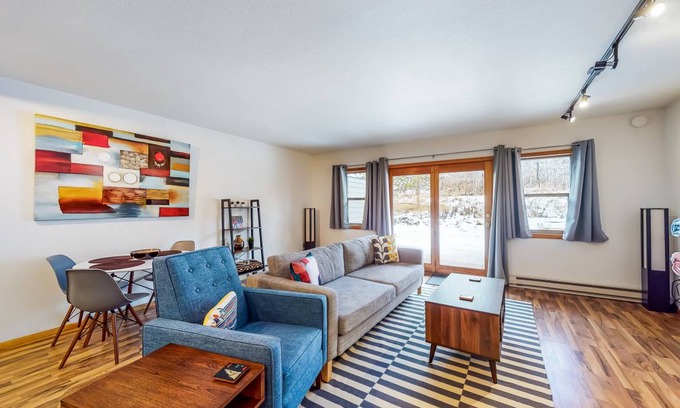 Big Sky House | 109 m² House ∙ 2 bedrooms ∙ 5 guests