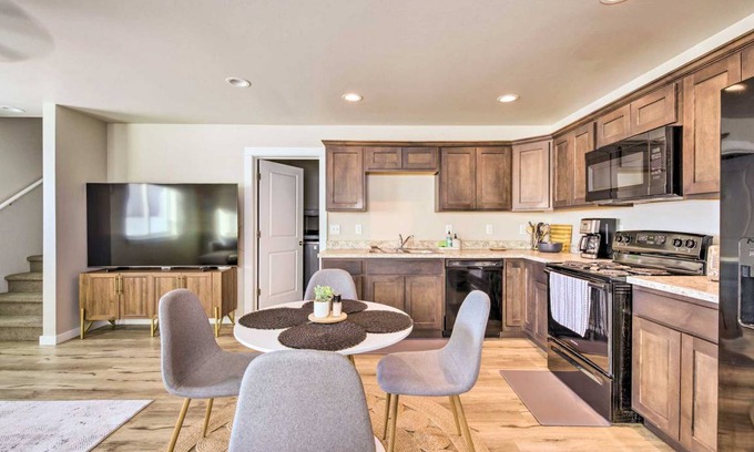 Bozeman Apartment | 164 m² Apartment ∙ 3 bedrooms ∙ 6 guests