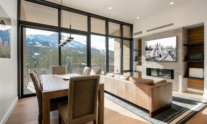 Big Sky Apartment | 204 LakeLodge by Moonlight Basin Lodging