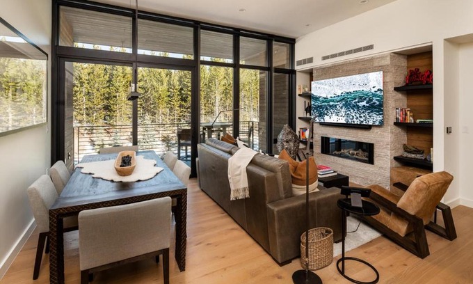 Big Sky Apartment | 215 LakeLodge by Moonlight Basin Lodging