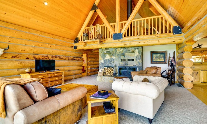 Roberts House | 379 m² House ∙ 4 bedrooms ∙ 10 guests