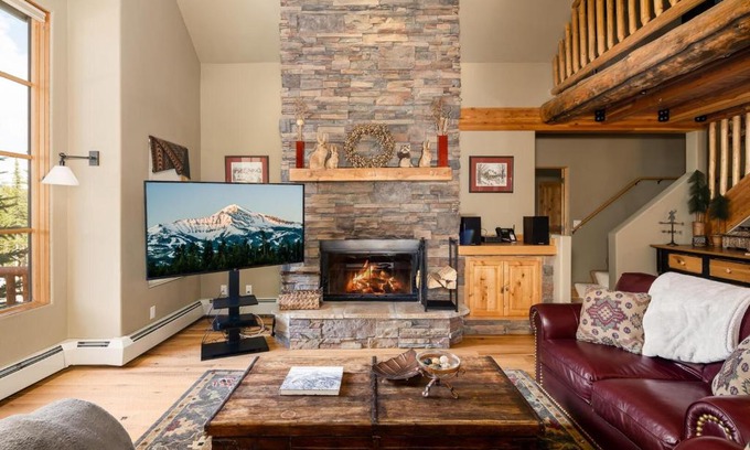 Big Sky House | 6 Mountain Home Road by Moonlight Basin Lodging