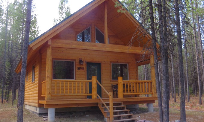 Polebridge Cabin | A little heavenly peace, cabin No. 2