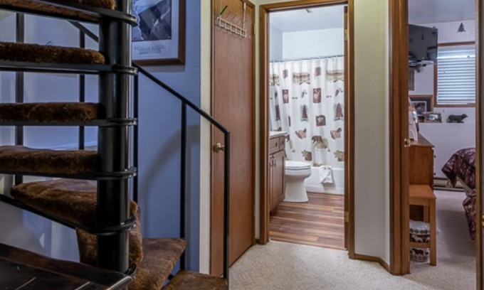 Whitefish Condo | Escape to Ptarmigan Village 79