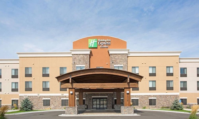 Glendive Hotel | Holiday Inn Express Hotel & Suites Glendive, an IHG Hotel