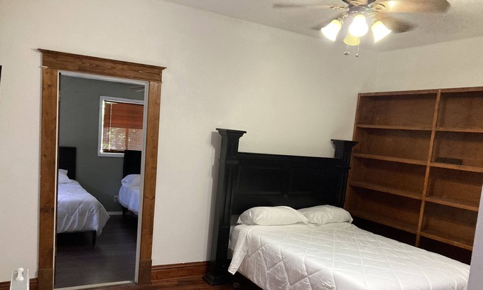 Glasgow House | Spacious Eastern Montana home close to Fort Peck Reservoir.