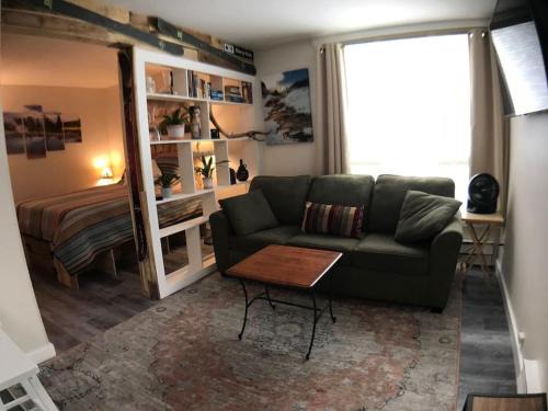 Big Sky Apartment | Sporty Mountain & Lake View 3rd Floor Studio