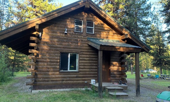Polebridge Cabin | The Perfect End to a Montana Adventure