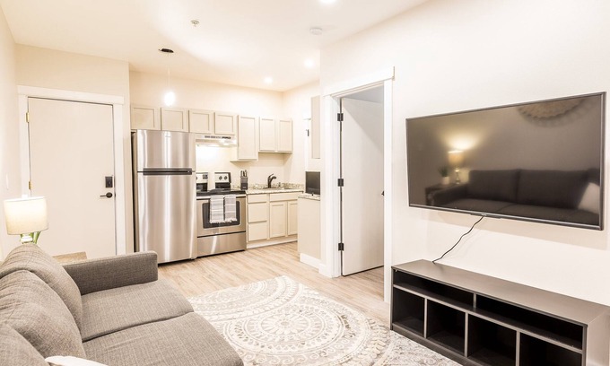 Great Falls Apartment | Updated One Bedroom Apartment