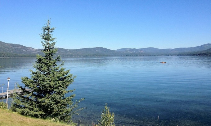Marion Cabin | Vintage Montana Lakefront Cabin Retreat - Enjoy Big Sky Land on the water!