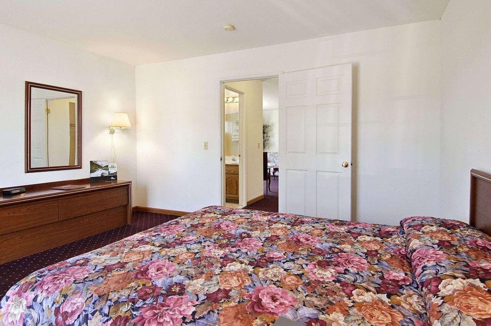 Photo of Bedroom in Missoula