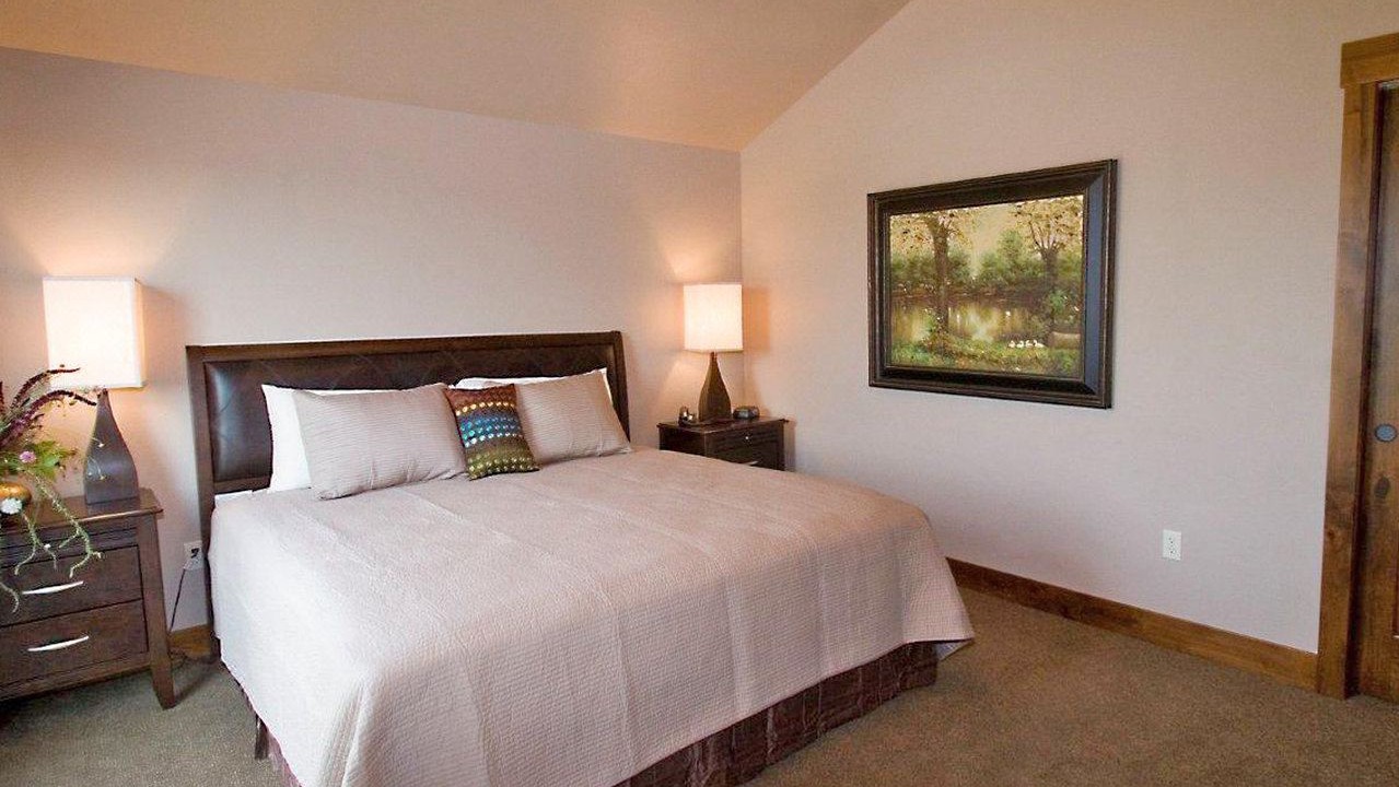 Photo of Bedroom in Columbia Falls