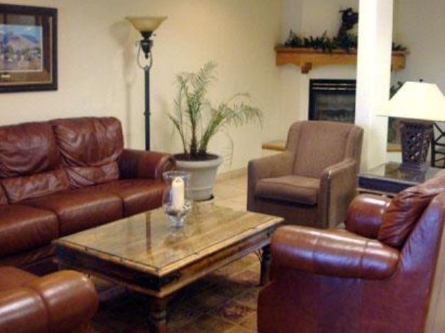Photo of Livingroom in Westside