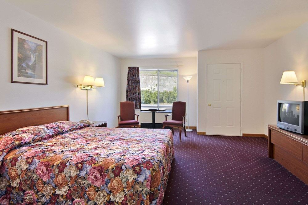 Photo of Bedroom in Missoula