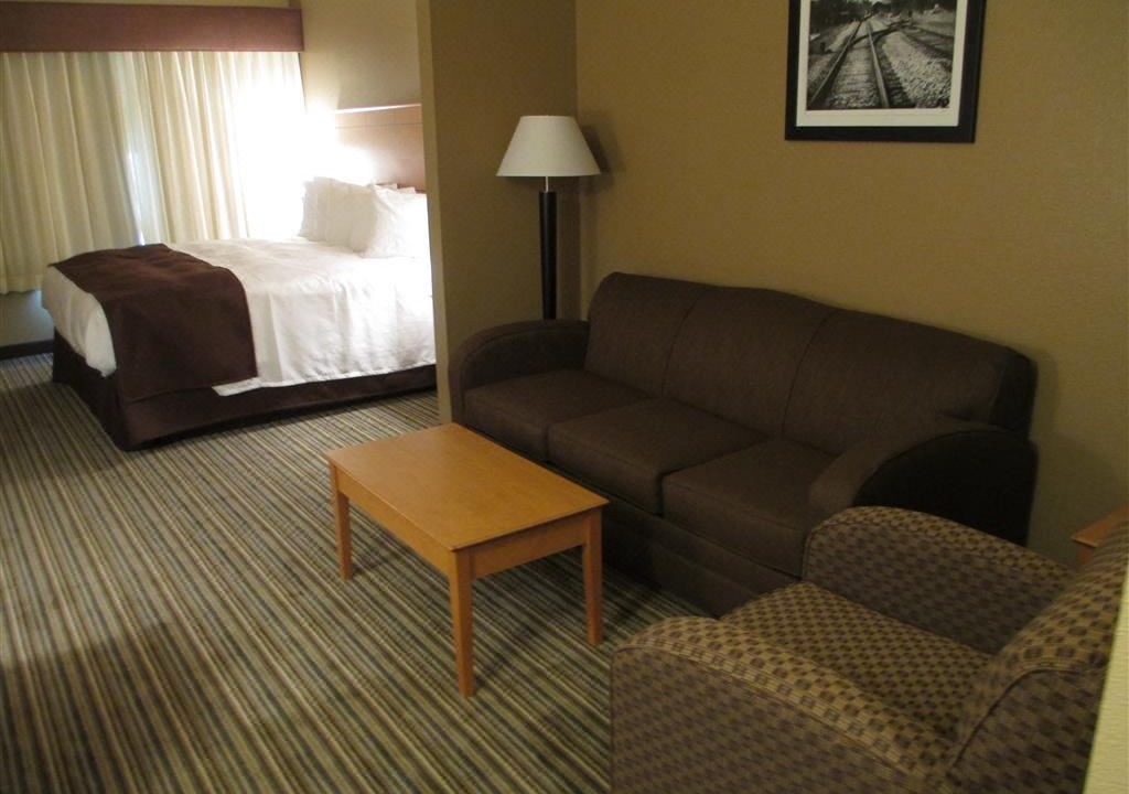 Photo of Livingroom in Shelby