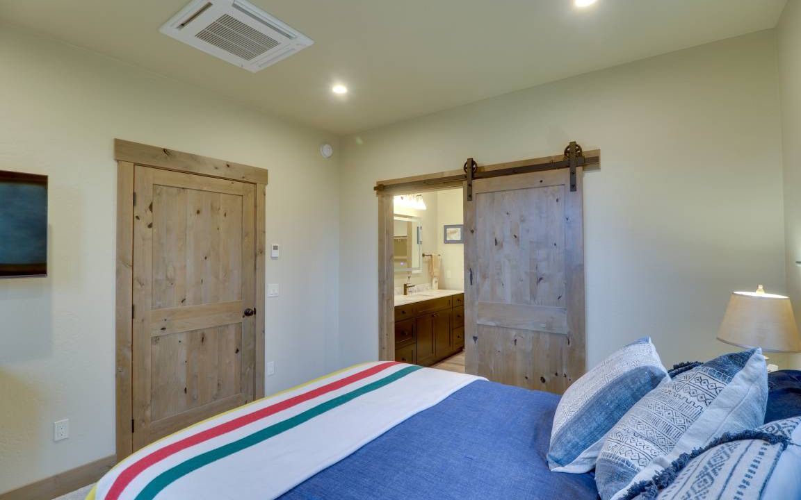 Photo of Bedroom in Woods Bay
