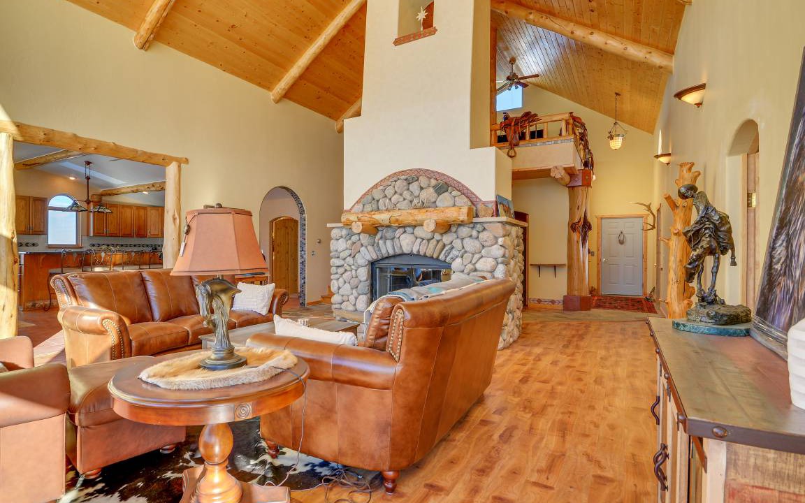 Photo of Livingroom in Red Lodge