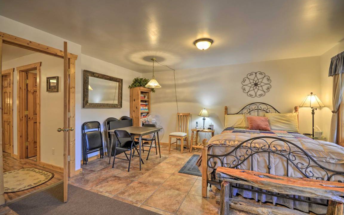 Photo of Bedroom in McLeod