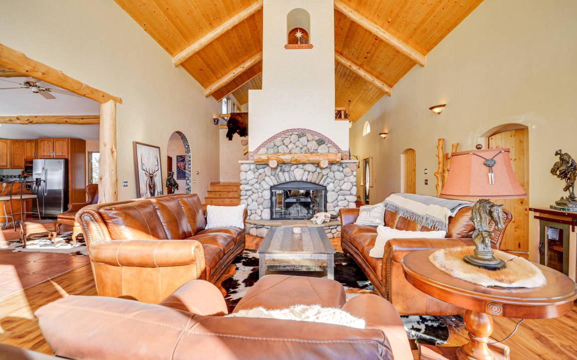 Photo of Livingroom in Red Lodge