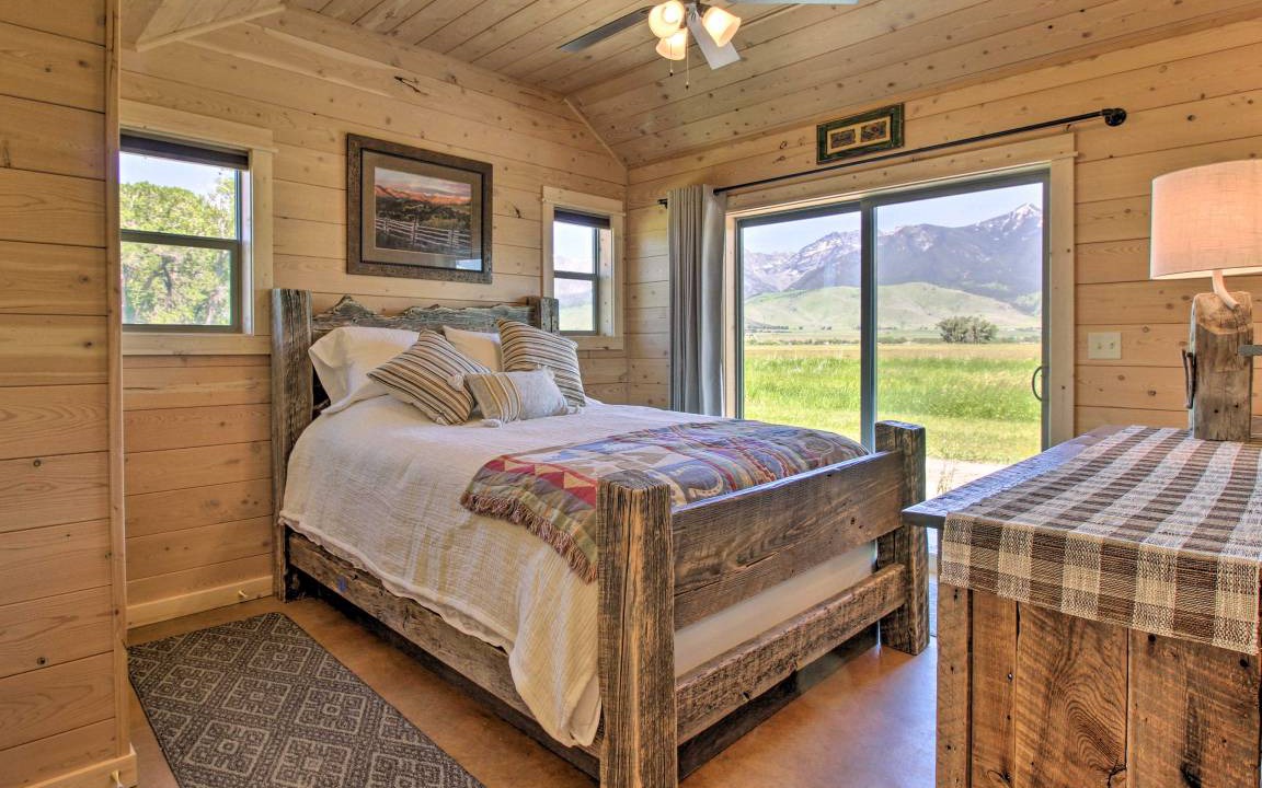 Photo of Bedroom in Livingston