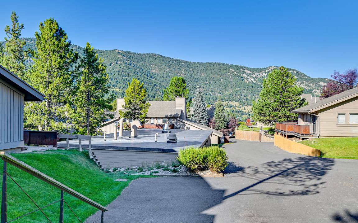 Photo of Others in Big Sky