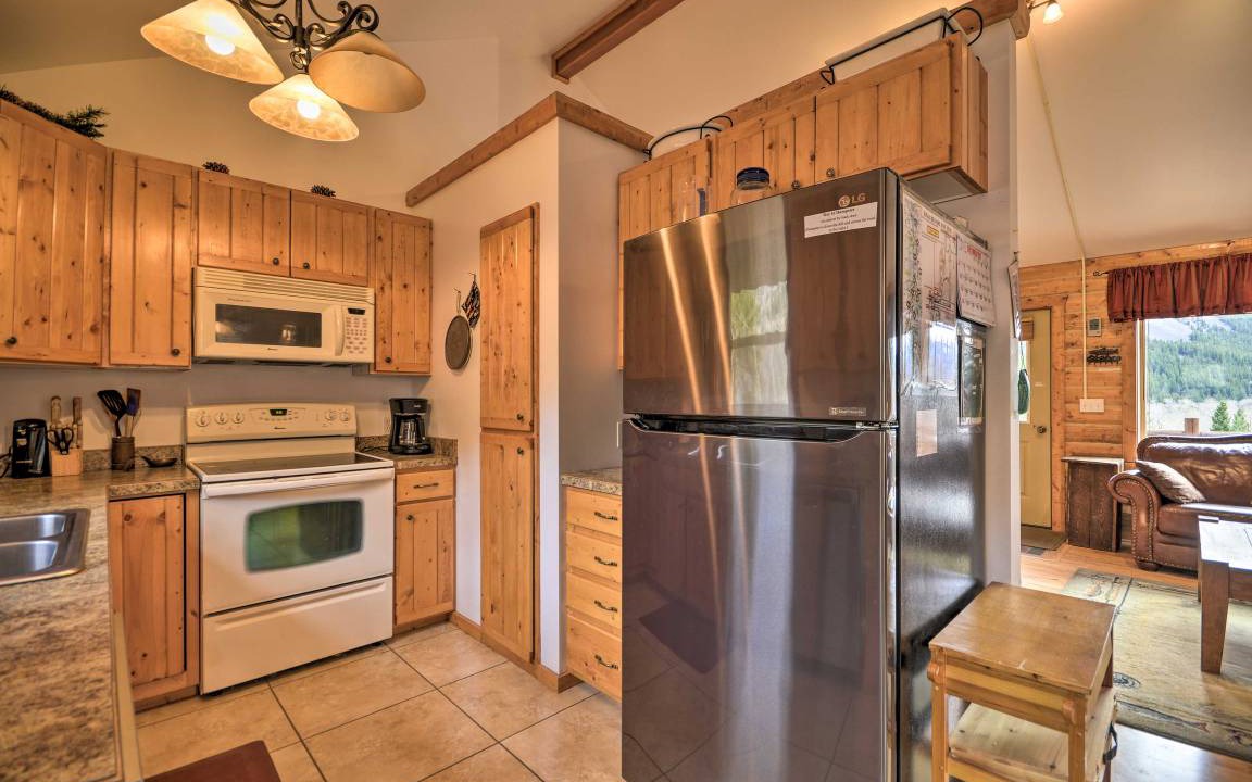 Photo of Kitchen in McLeod