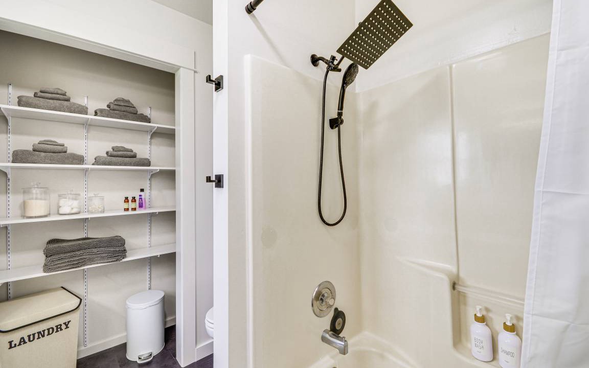Photo of Bathroom in Roberts