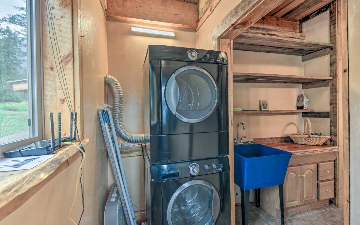 Photo of Others in Eureka