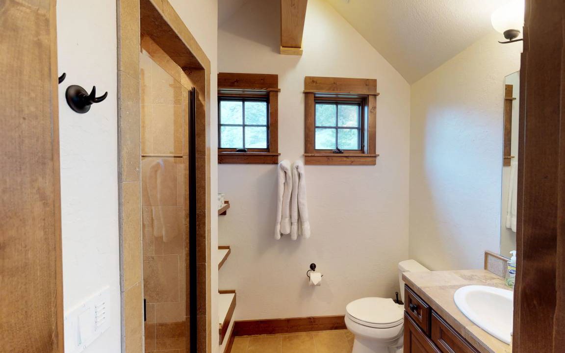 Photo of Bathroom in Big Sky