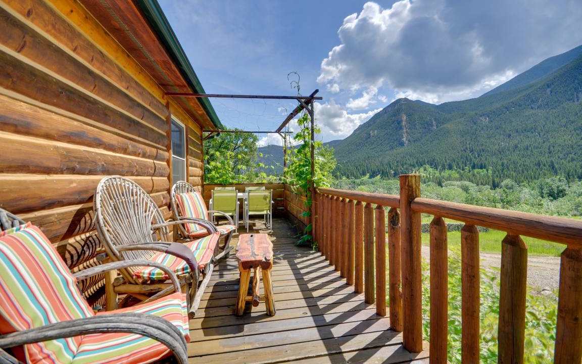 Photo of Patio Balcony in McLeod