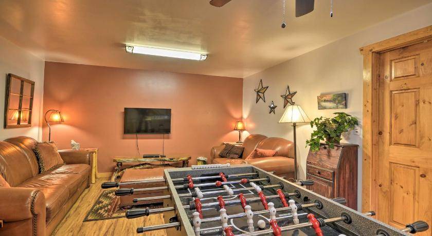 Photo of Livingroom in McLeod