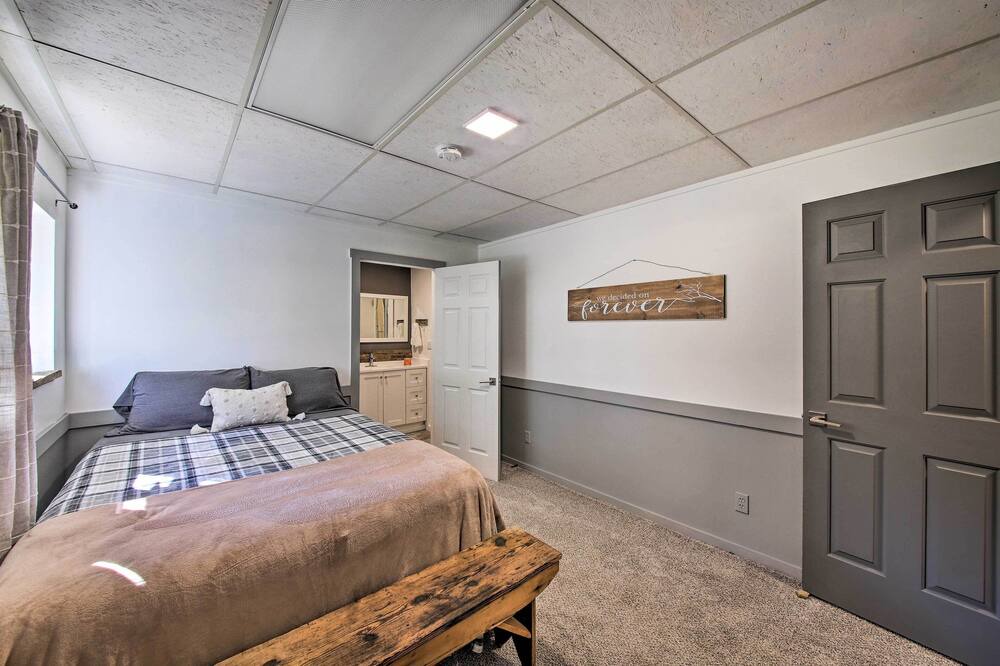 Photo of Bedroom in Noxon