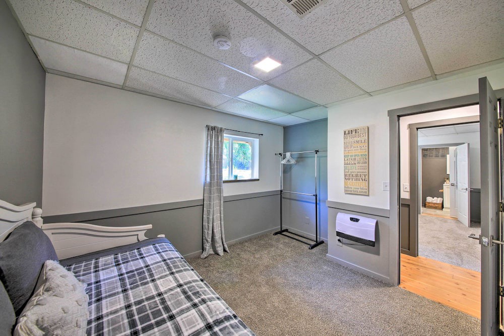 Photo of Bedroom in Noxon