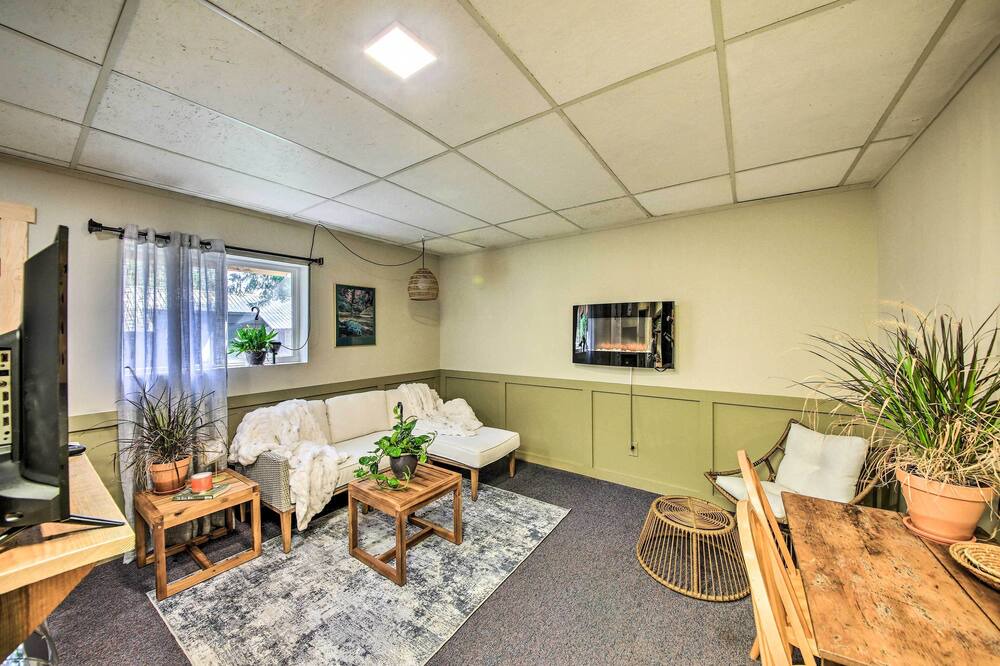 Photo of Livingroom in Noxon