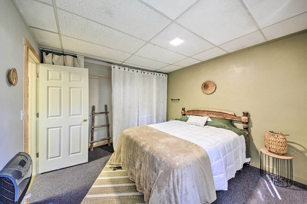 Photo of Bedroom in Noxon