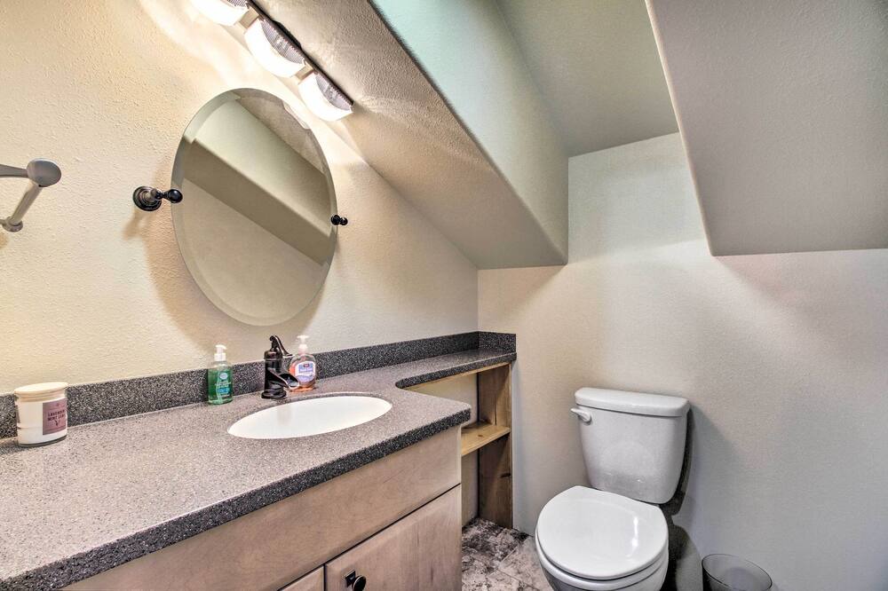 Photo of Bathroom in Helena