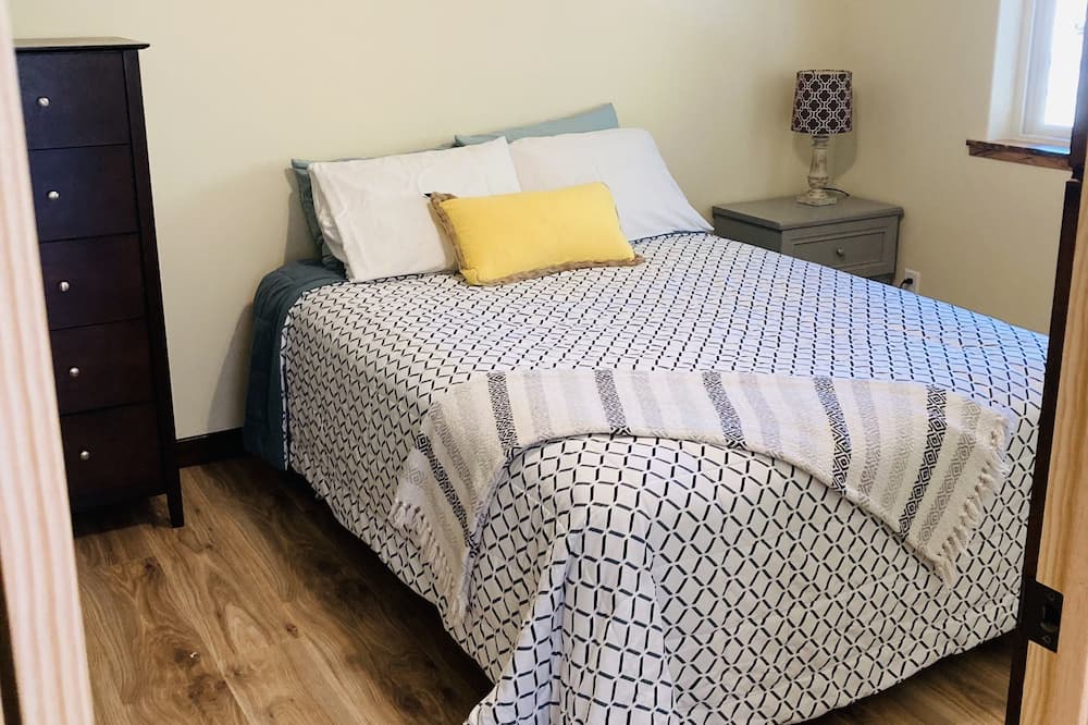 Photo of Bedroom in Marion