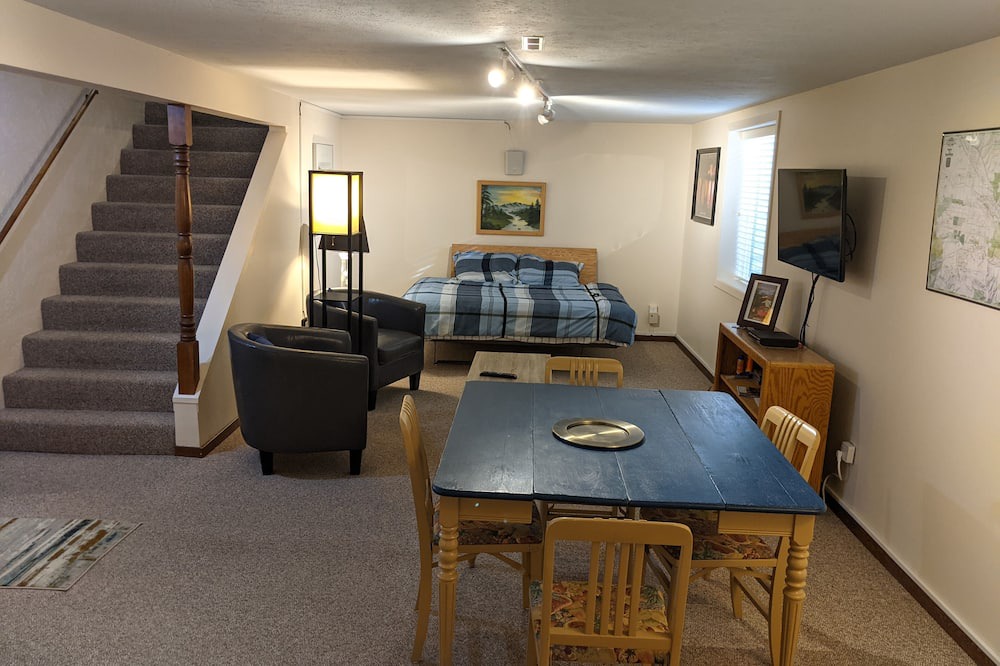 Photo of Livingroom in Missoula