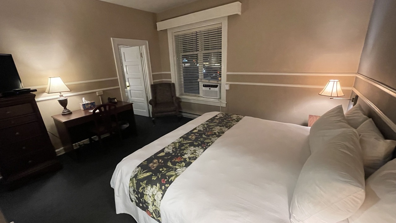 Photo of Bedroom in Kalispell