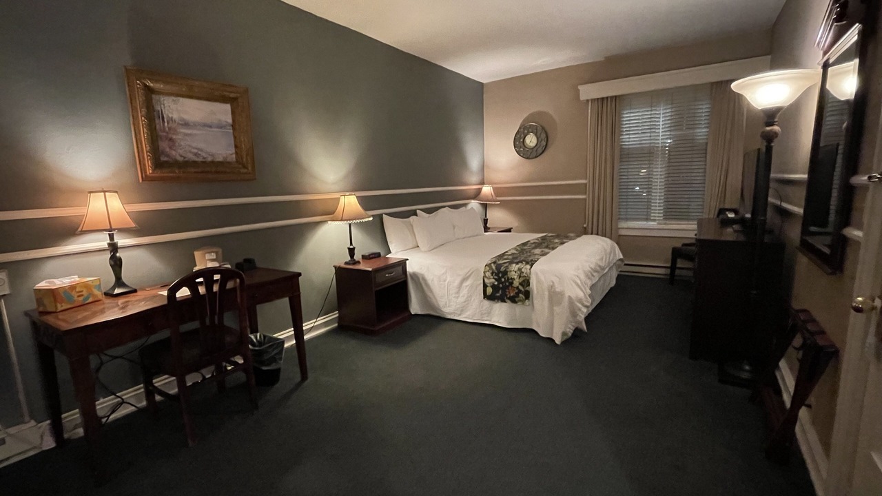 Photo of Bedroom in Kalispell