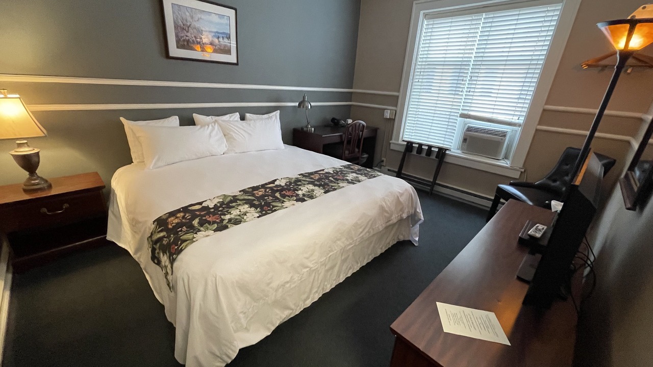 Photo of Bedroom in Kalispell