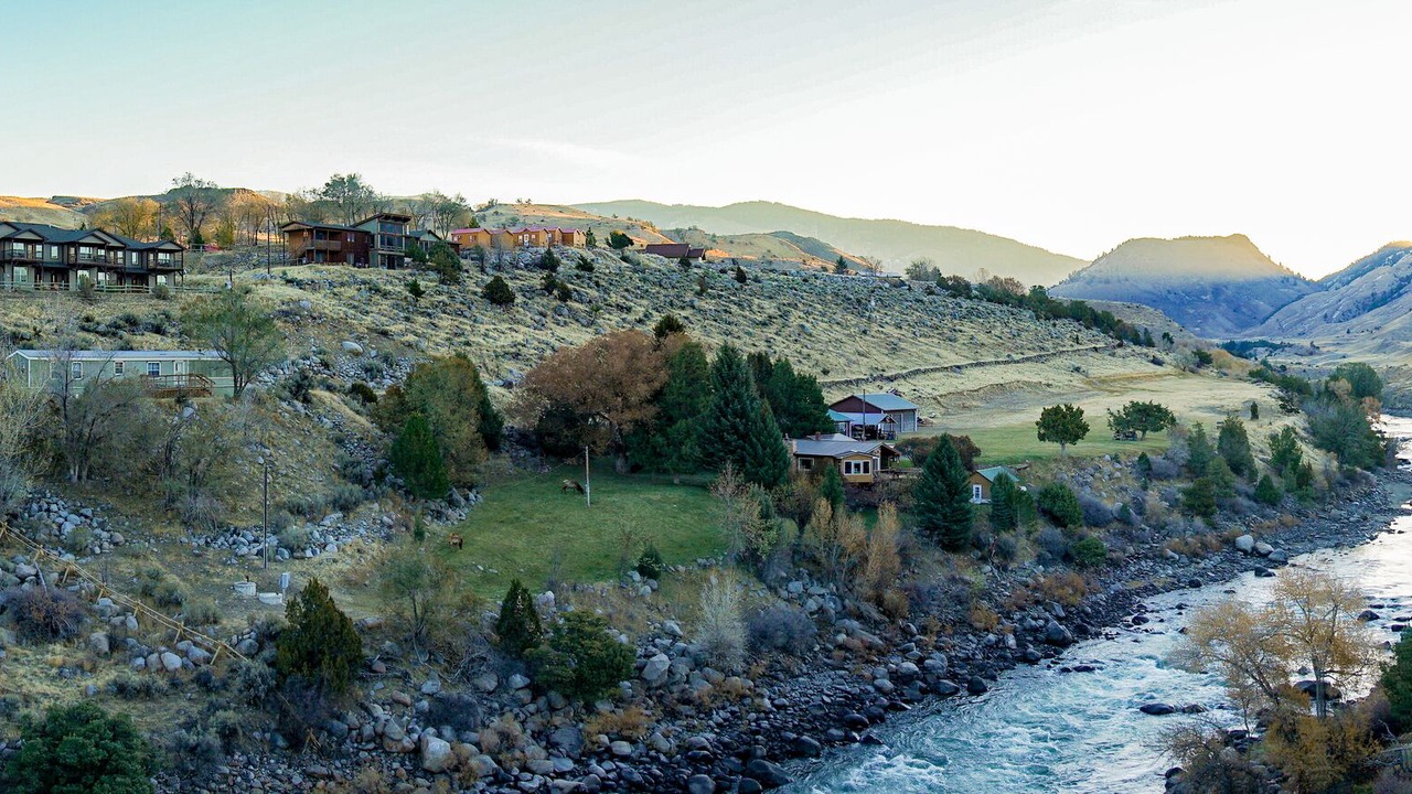 Photo of Others in Gardiner